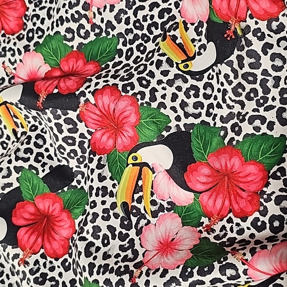 Franks Broadbeach Shorts Swimsuit Trunks Mid Length Pockets Lined Drawstring S - Picture 7 of 12